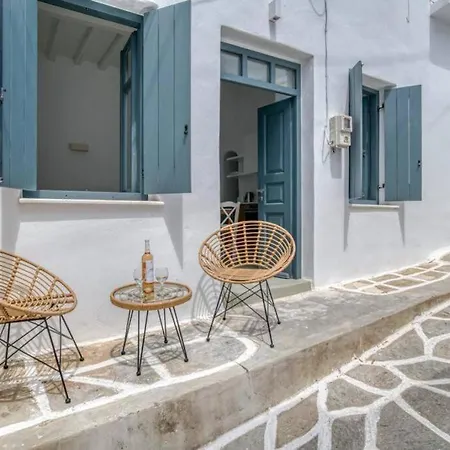 Ferienhaus Haroula House - Cycladic Village Vibes *