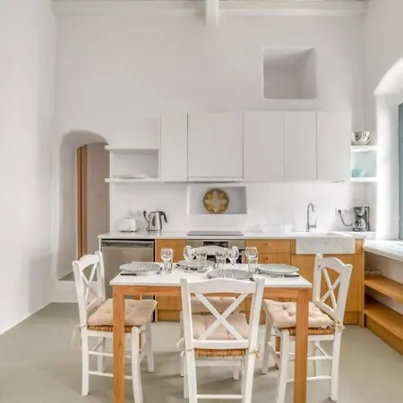 Ferienhaus Haroula House - Cycladic Village Vibes